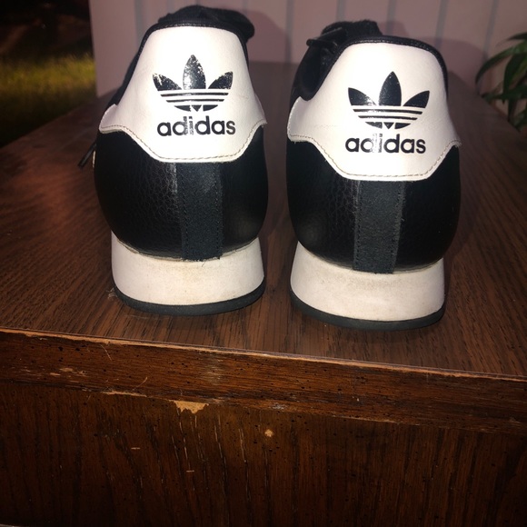 Mens Samoa Adidas Shoes - Picture 4 of 7